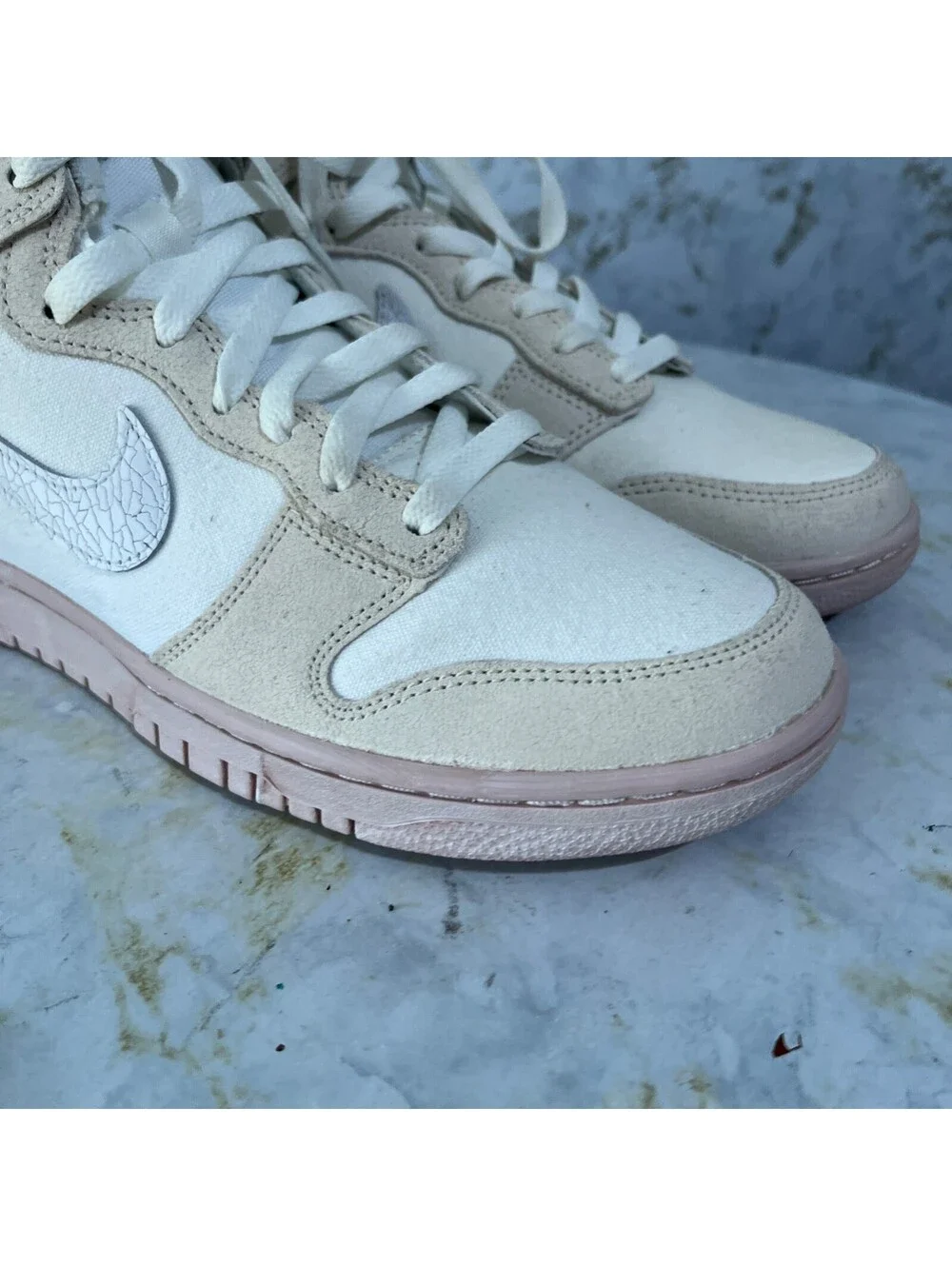 Nike Dunk High Retro Premium Men's Size 9 Shoes White Pink Athletic Sneakers